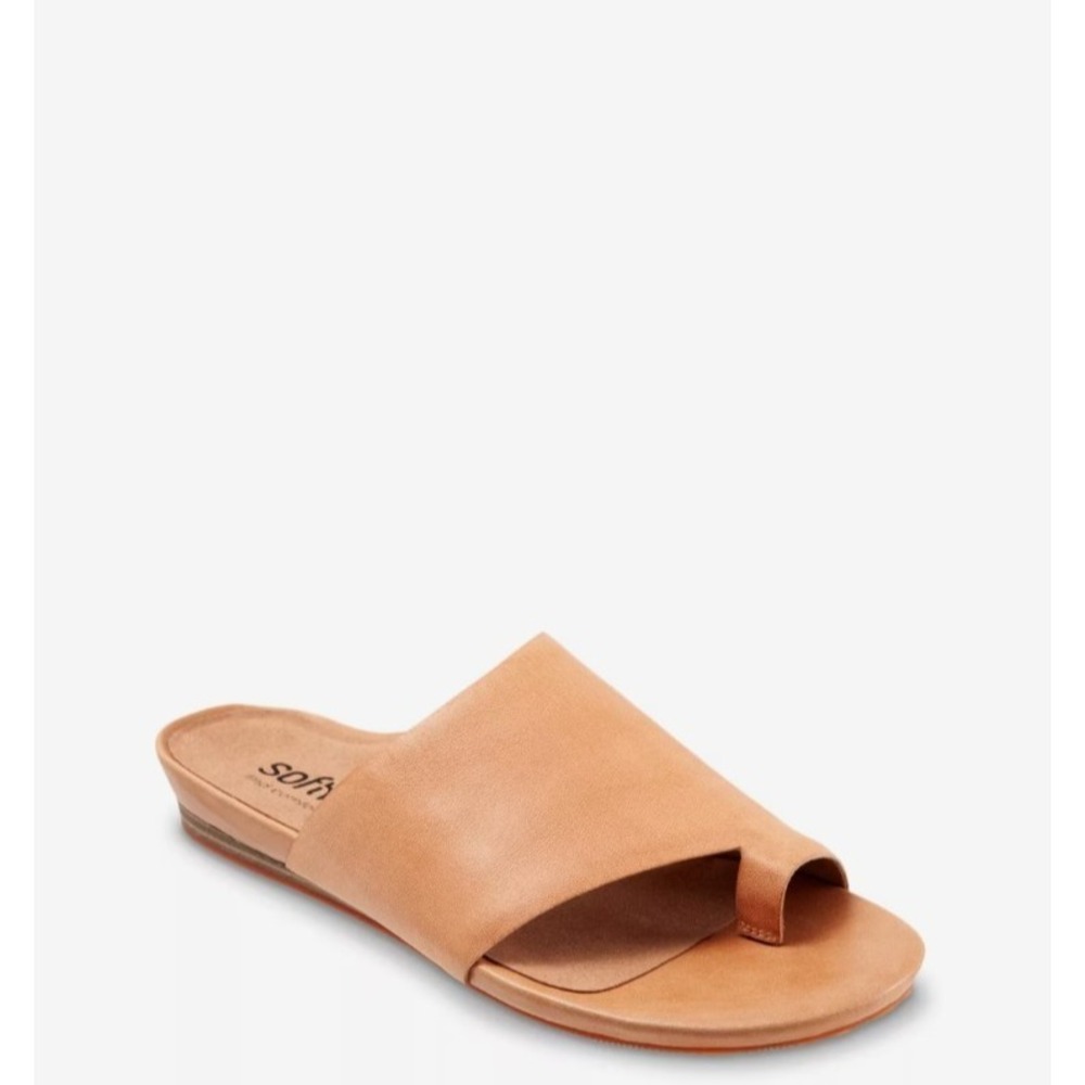 Softwalk Women's Leather Tan Slip-On Sandals, Corsica, Size 7.5 M